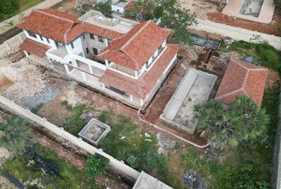 3 Bed Townhouse with En Suite at Diani