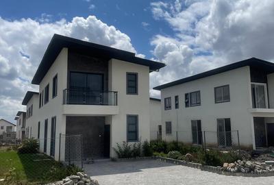 4 Bed Villa with En Suite in Ongata Rongai