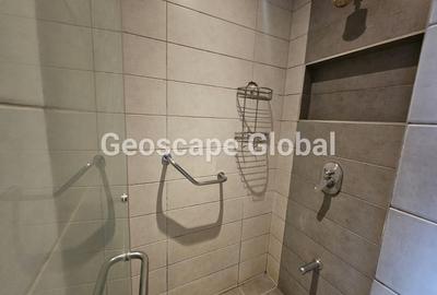 5 Bed House with En Suite in Gigiri - 3