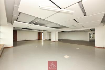 3,500 ft² Commercial Property with Service Charge Included at Lenana Road - 4