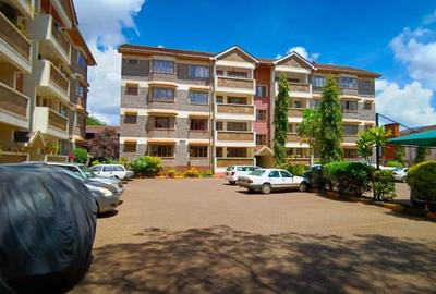 3 Bed Apartment with En Suite at Westlands Avenue