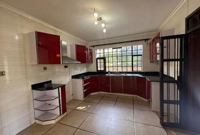 4 Bed Townhouse with En Suite in Kiambu Road - 3