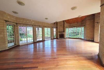 5 Bed Townhouse with En Suite at Karen - 4