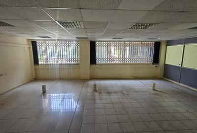2,400 ft² Commercial Property with Fibre Internet at Peponi Road - 2