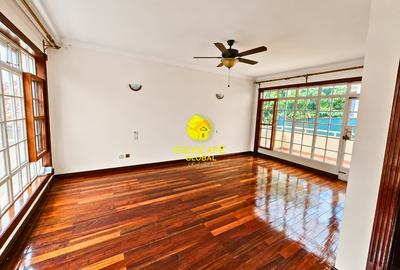 4 Bed House with En Suite in Kyuna - 3