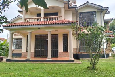 5 Bed Townhouse with En Suite at Rosslyn Redhill - 2