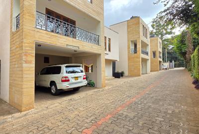 5 Bed Townhouse with En Suite at Lavington Green - 2