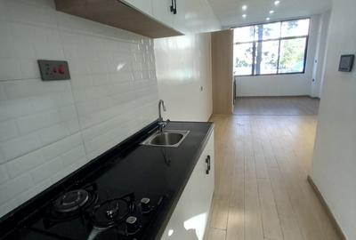 Studio Apartment with Swimming Pool in Kilimani