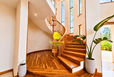 4 Bed Villa with En Suite in Loresho - 3