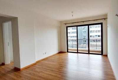 1 Bed Apartment with En Suite at Garden City - 4