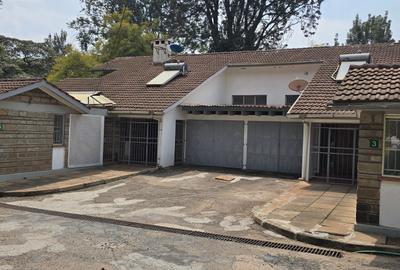 4 Bed Townhouse with En Suite at Kileleshwa - 4
