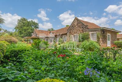 3 Bed House with En Suite at Muthaiga Cresent - 4