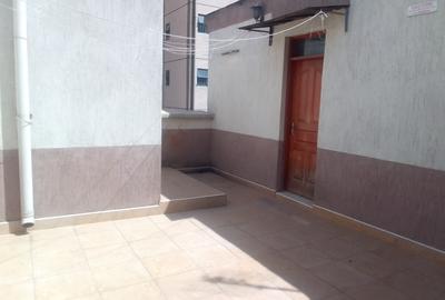 2 Bed Apartment with En Suite in Lavington - 3