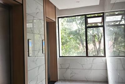 3 Bed Apartment with En Suite in Riverside - 3