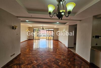4 Bed Apartment with En Suite in Riverside - 2