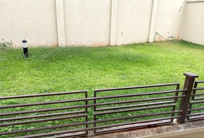 5 Bed Townhouse with En Suite at Lavington Green - 4