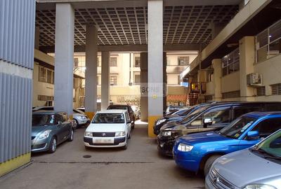 Office with Backup Generator in Nairobi CBD - 3