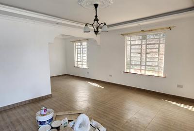 3 Bed House with En Suite at Oloika - 2