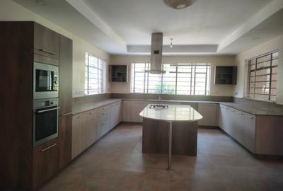 5 Bed Townhouse with Garden at Lower Kabete And Few Minutes Drive To International School Of Kenya - 4