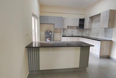 2 Bed Apartment with En Suite at Parklands