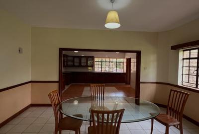 5 Bed House with En Suite in Runda - 4
