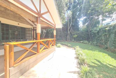 2 Bed House with Garden at Hardy Area - 4