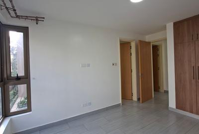 3 Bed Apartment with En Suite at Gitanga Road - 4