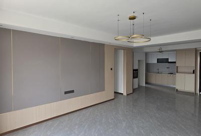 Serviced 3 Bed Apartment with En Suite at Riverside - 3