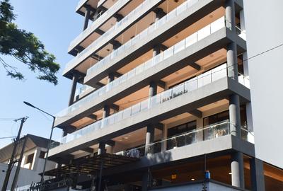4 Bed Apartment with En Suite in Spring Valley