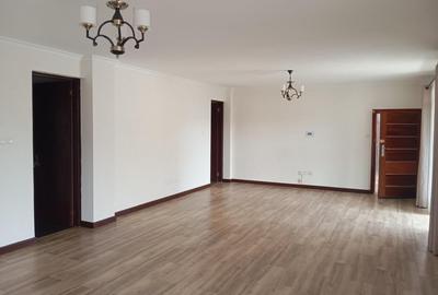 5 Bed Apartment with En Suite at Spring Valley - 4