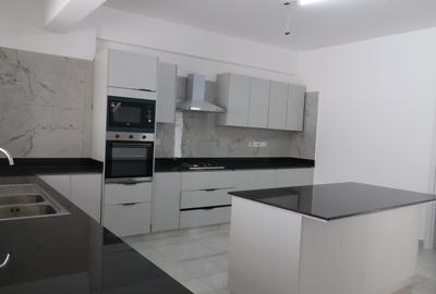 Serviced 4 Bed Apartment with En Suite at General Mathenge Drive - 3