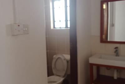 4 Bed Townhouse with En Suite in Lavington - 4