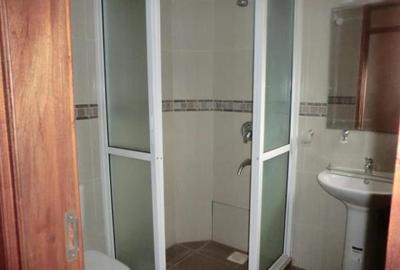 Furnished 2 Bed Apartment with En Suite at 9 Riverside Drive - 3