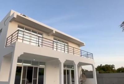 3 Bed House with En Suite in Malindi