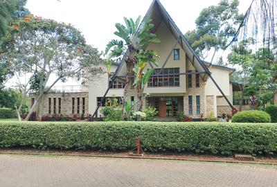 5 Bed House with En Suite in Karen - 3