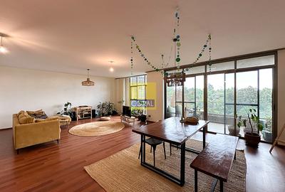 3 Bed Apartment in Parklands