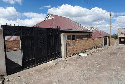 3 Bed House with En Suite at Rimpa - 2