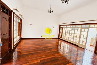 4 Bed House with En Suite in Kyuna - 3