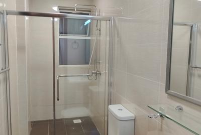 5 Bed Apartment with En Suite at General Mathenge - 4