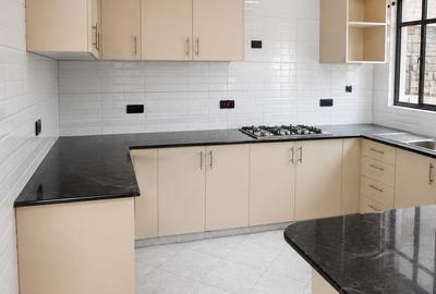 3 Bed House with En Suite in Kitengela - 4