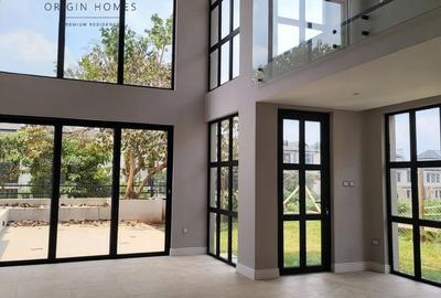 5 Bed Townhouse with En Suite at Runda - 2
