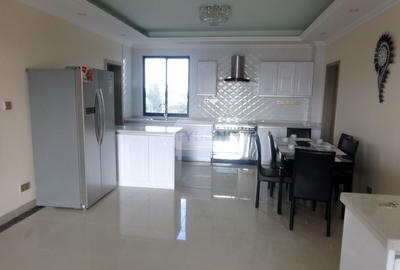 3 Bed Apartment in Kilimani - 4