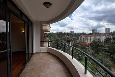 4 Bed Apartment with En Suite at Riverside Drive - 4