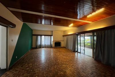6 Bed House with Staff Quarters at Mzima Springs - 2