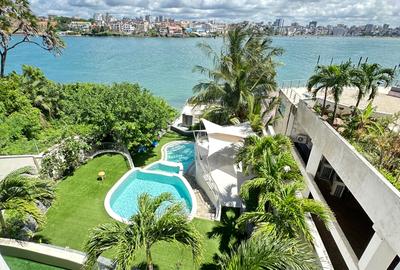 Serviced 3 Bed Apartment with En Suite at Cement Road