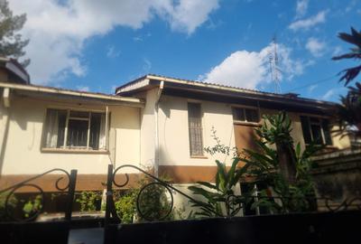 3 Bed Villa with En Suite in Kileleshwa