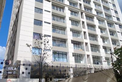 1 Bed Apartment with En Suite at Westlands - 2