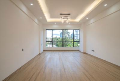 2 Bed Apartment with En Suite in Rhapta Road