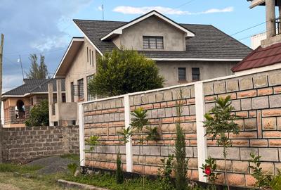 5 Bed Townhouse with En Suite at Syokimau