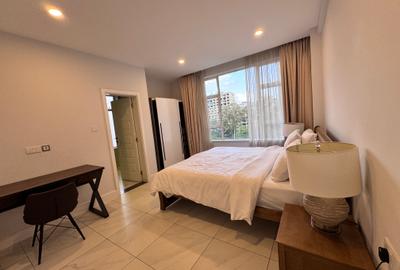 Serviced 2 Bed Apartment with En Suite in Westlands Area - 4